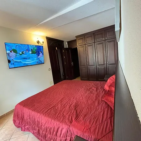 La Perla, Los Cristianos Villa Los Cristianos
